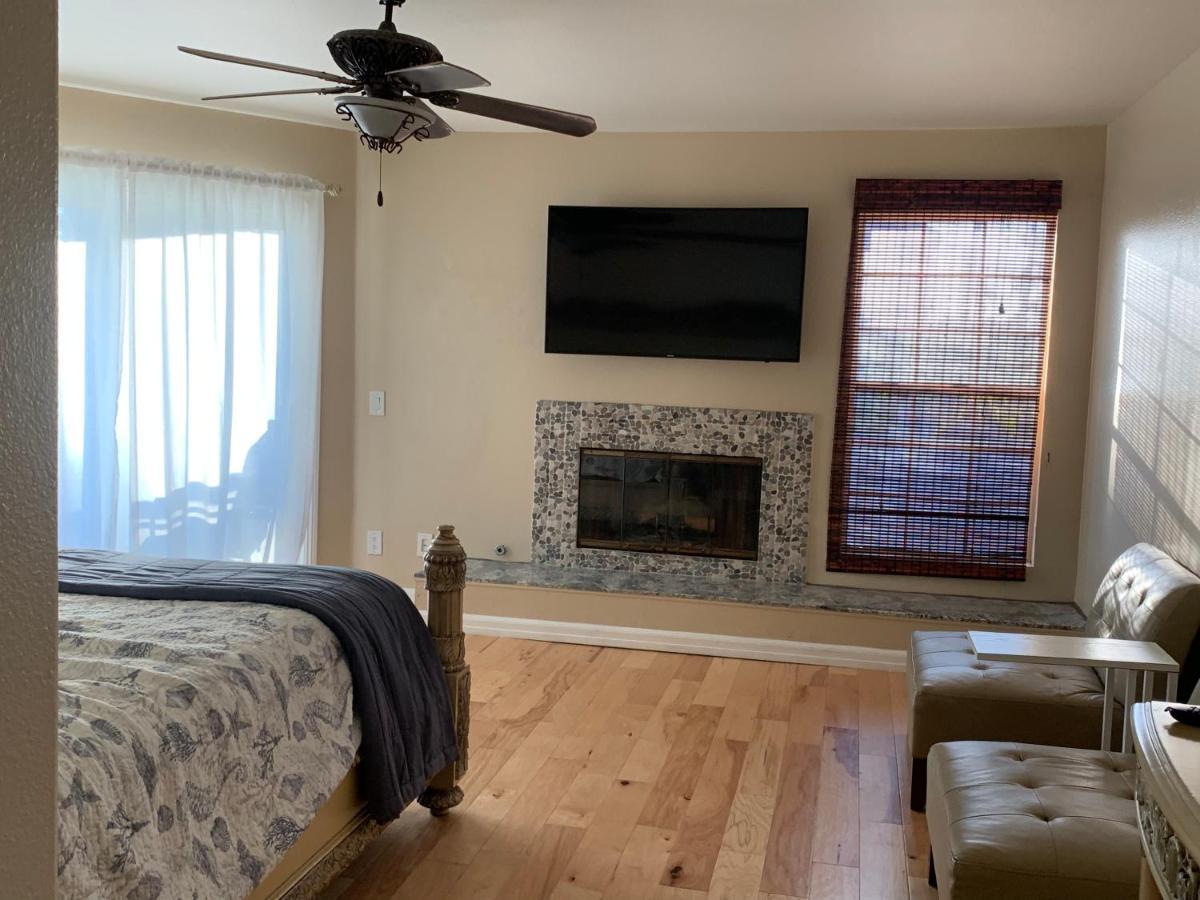 Pacific Breeze Right Next To Huntington Beach Pier! Steps From Beach!! Luaran gambar